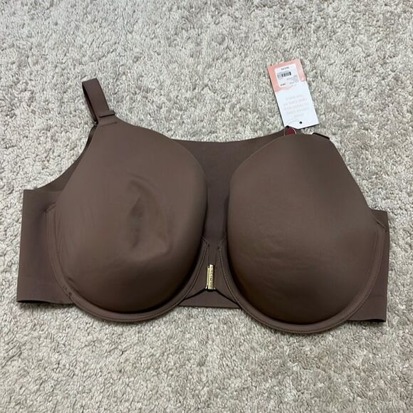 NWT Modern Cacique Collection Lightly Lines Full Coverage 38DD Back Coverage Bra - Picture 1 of 4